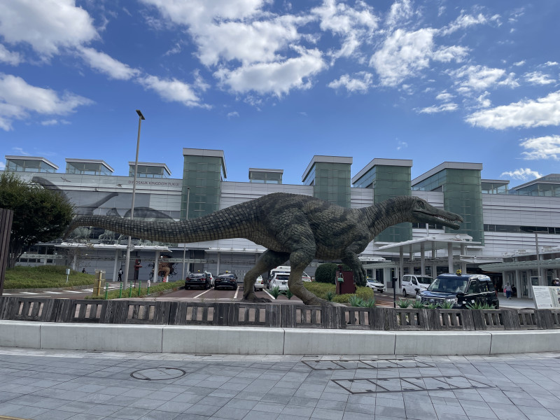 すごいモニュメントが置いてあるなあ